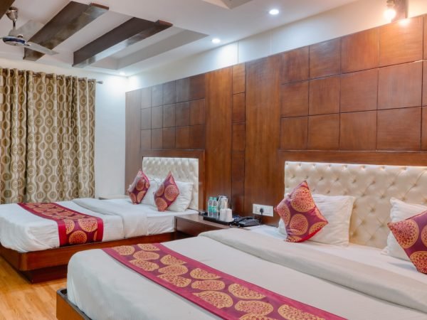 Four Bed Family Room (Non-view)