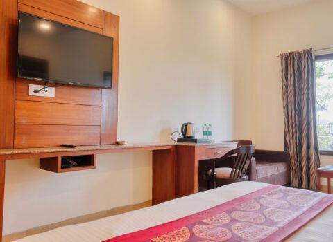 hill_view_super_deluxe_room_4