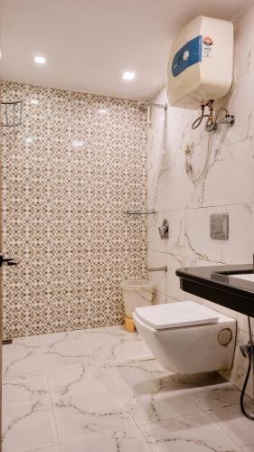 hill_view_super_deluxe_room_8